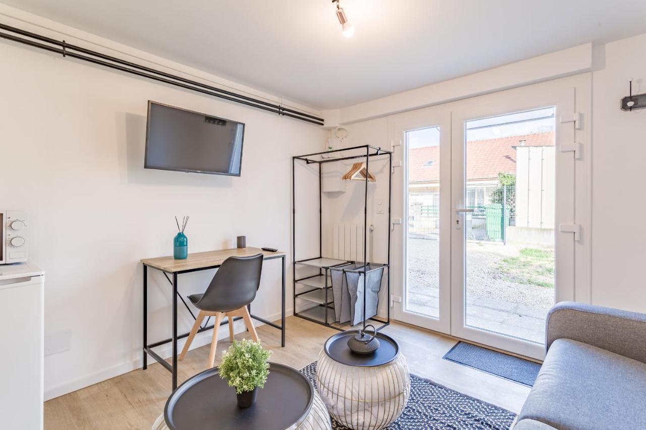 Le Studio Providence - Parking Prive - Terrasse ทรัวส์ ภายนอก รูปภาพ